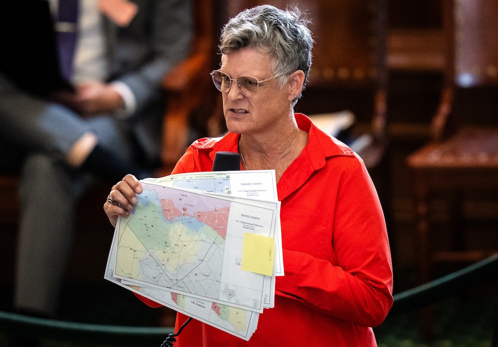 PHOTO: In this Aug. 22, 2025, file photo, Texas Sen. Sarah Eckhardt asks questions about the proposed redistricting map, as the Texas Senate prepares to take a vote on the redistricting bill passed by the Texas House of Representatives, in Austin, Texas.