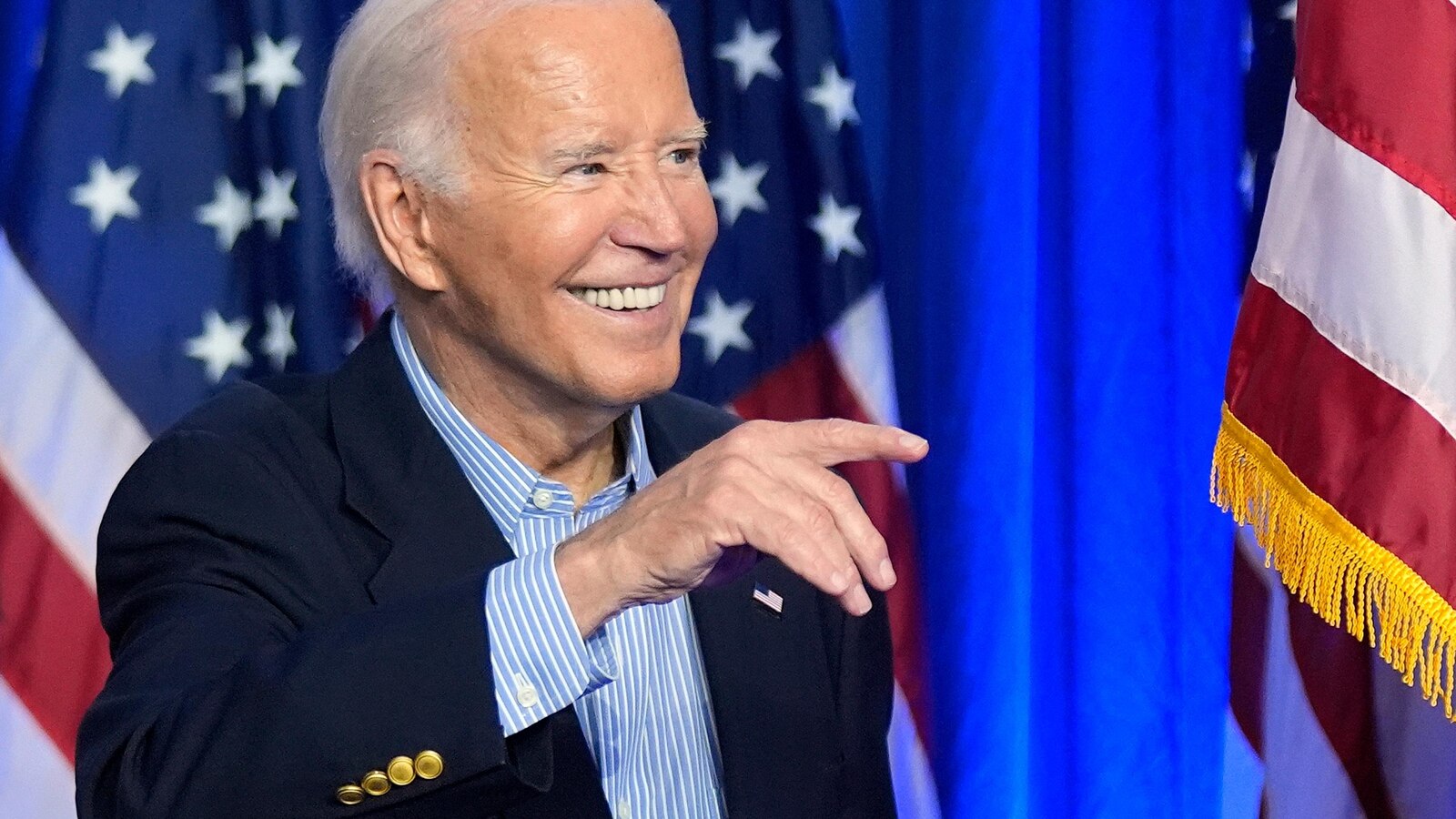  Biden campaigns in Pennsylvania, seeking to project strength and quiet Democratic jitters