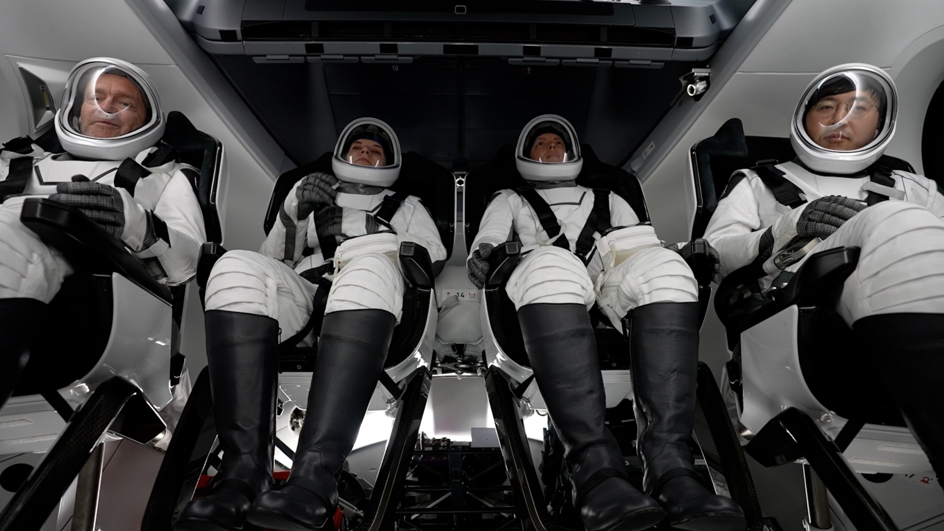 Video SpaceX's Fram2 mission to take 1st humans over Earth's polar