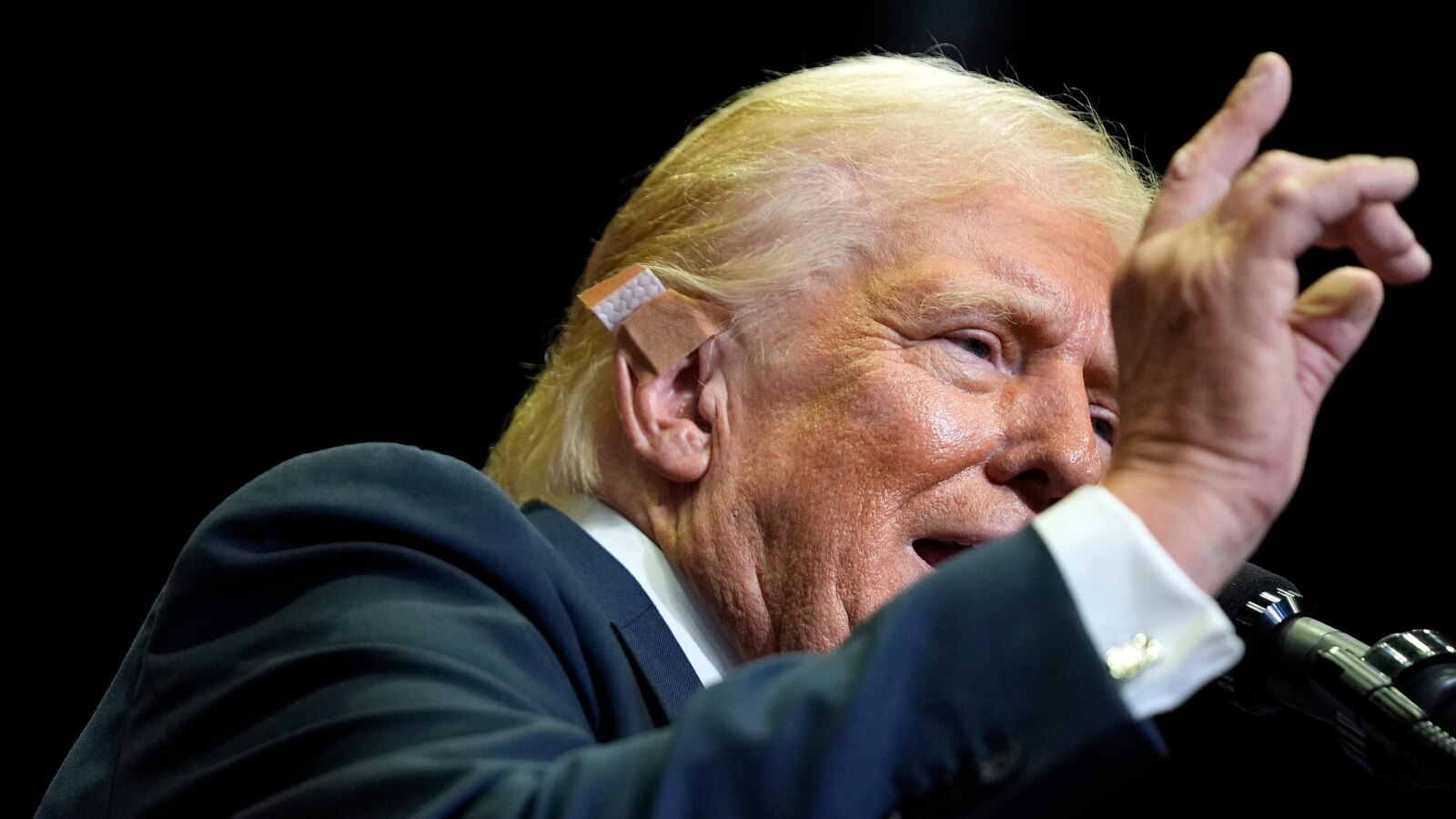  2024 Election Latest: Trump and Harris hit campaign trail as Biden prepares to address the nation