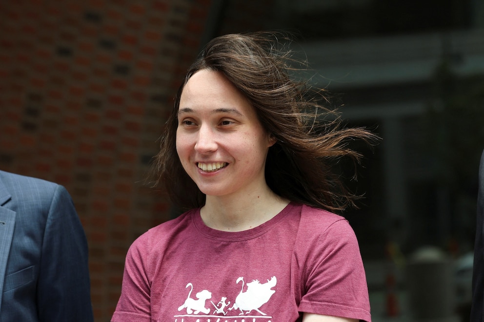 PHOTO: Kseniia Petrova, a Russian-born scientist and research associate at Harvard University, speaks to reporters after she was released from U.S. federal custody, while awaiting trial in a criminal case in Boston, June 12, 2025.   