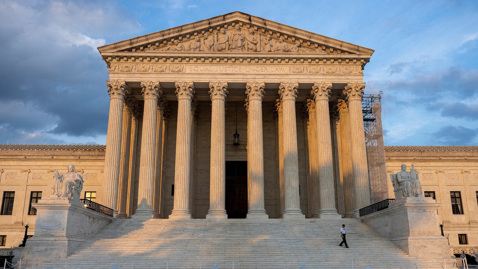 Supreme Court lifts restrictions on Trump immigration tactics in California