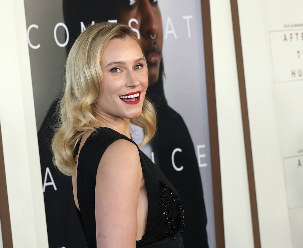 Diane Lane - Wikipedia, image size:992x812