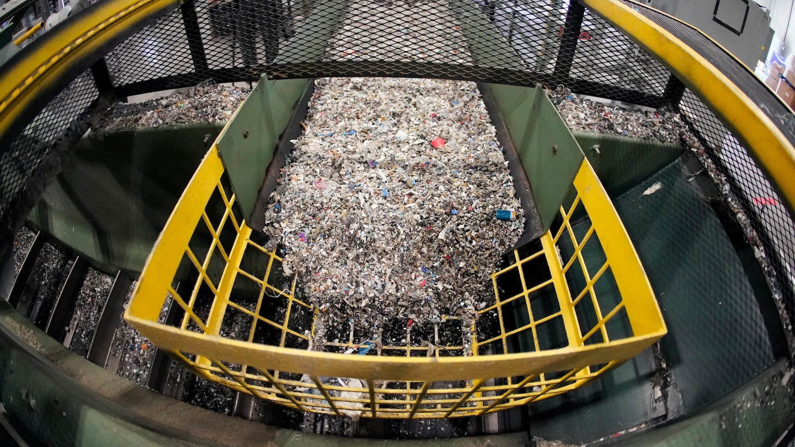 EPA may ease regulation of chemical plastic recycling, and environmentalists worry