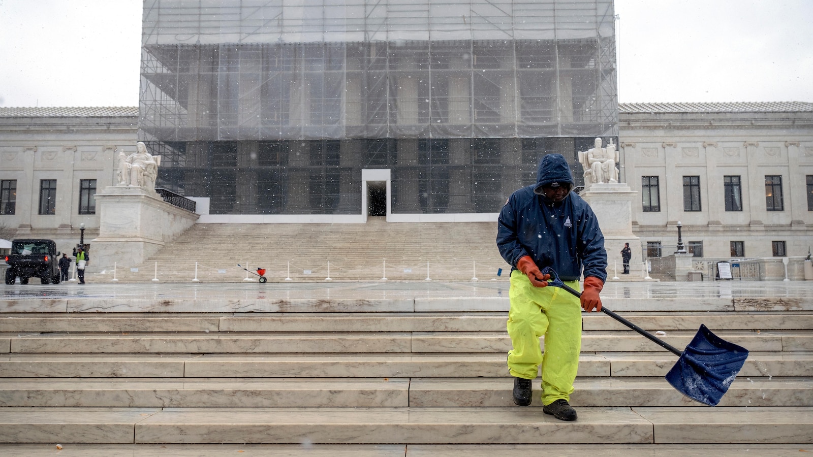  The Supreme Court weighs Trump's bid to fire independent agency board members