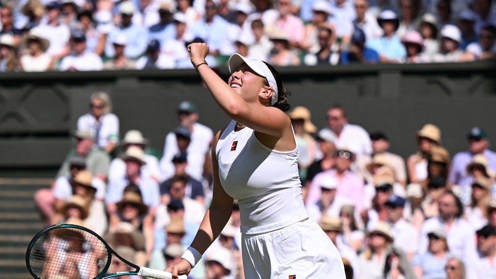 US tennis star Amanda Anisimova defeats No. 1 Aryna Sabalenka ...