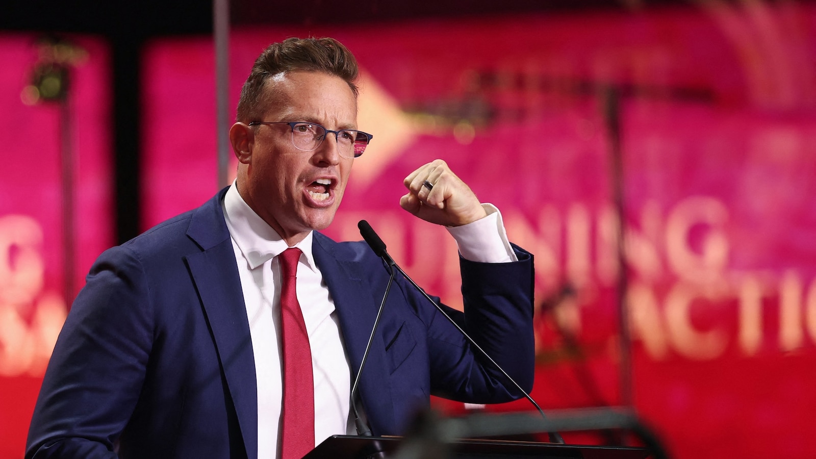 Man charged after allegedly threatening right-wing podcaster Benny Johnson