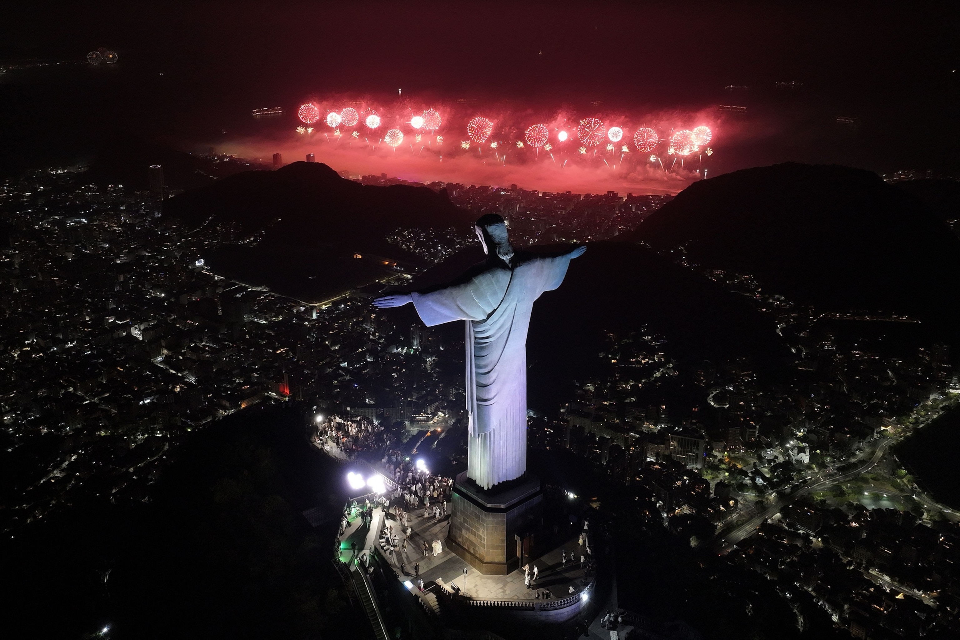 PHOTO: Millions Celebrate Reveillon In Rio De Janeiro