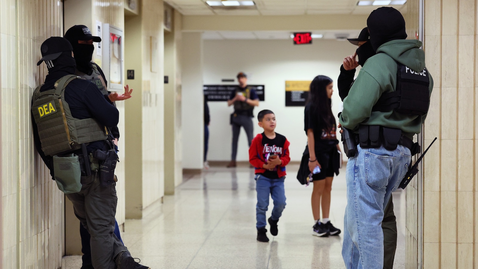 The Trump administration has quietly organized a team of government attorneys to represent unaccompanied migrant children in immigration court, according to a federal notice.