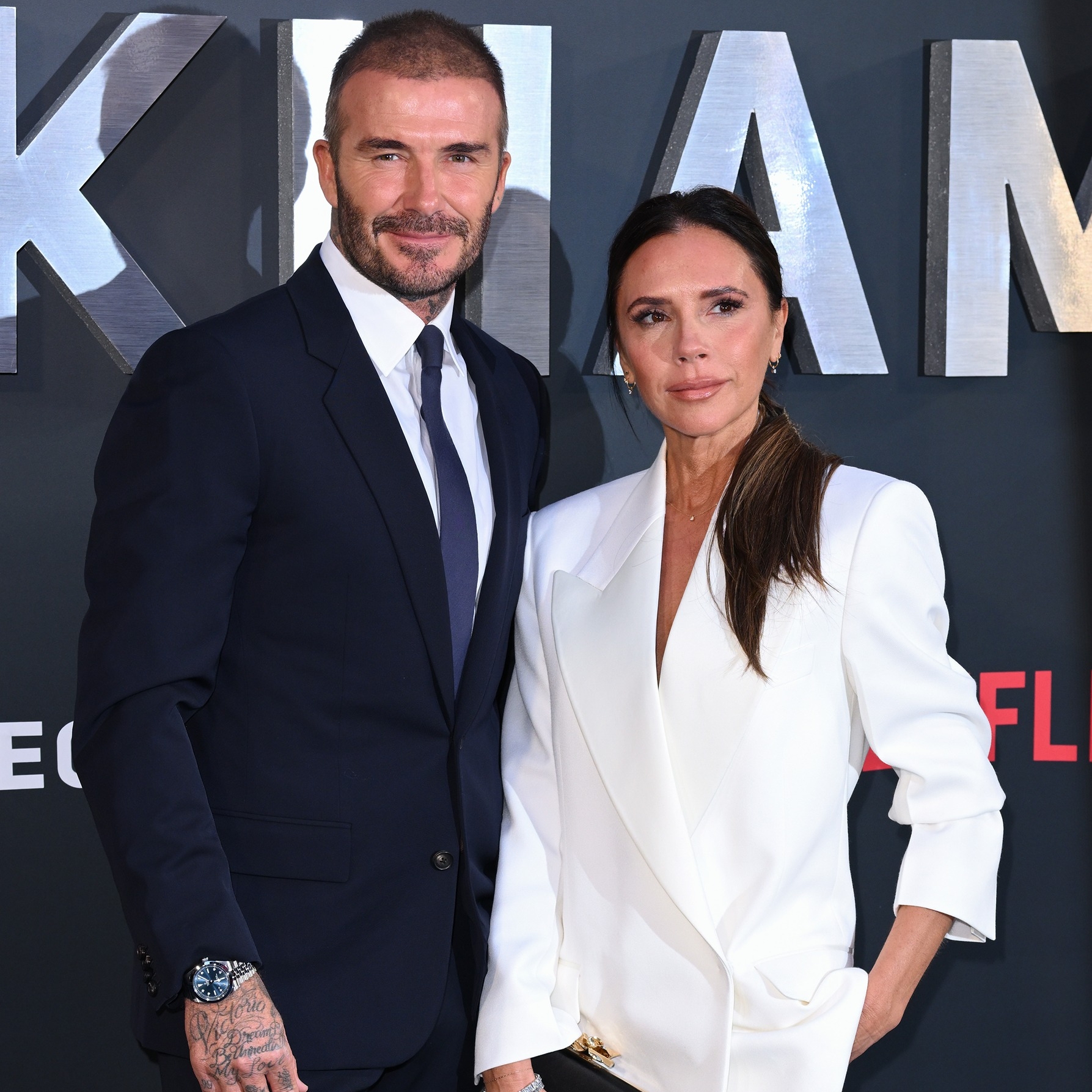 Victoria Beckham Dances With David Beckham To Islands In The Stream Victoria Beckham Dances With David Beckham To Islands In The Stream