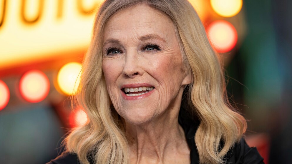 Macaulay Culkin, Meryl Streep and more pay tribute to Catherine O'Hara, who died at 71 - ABC News