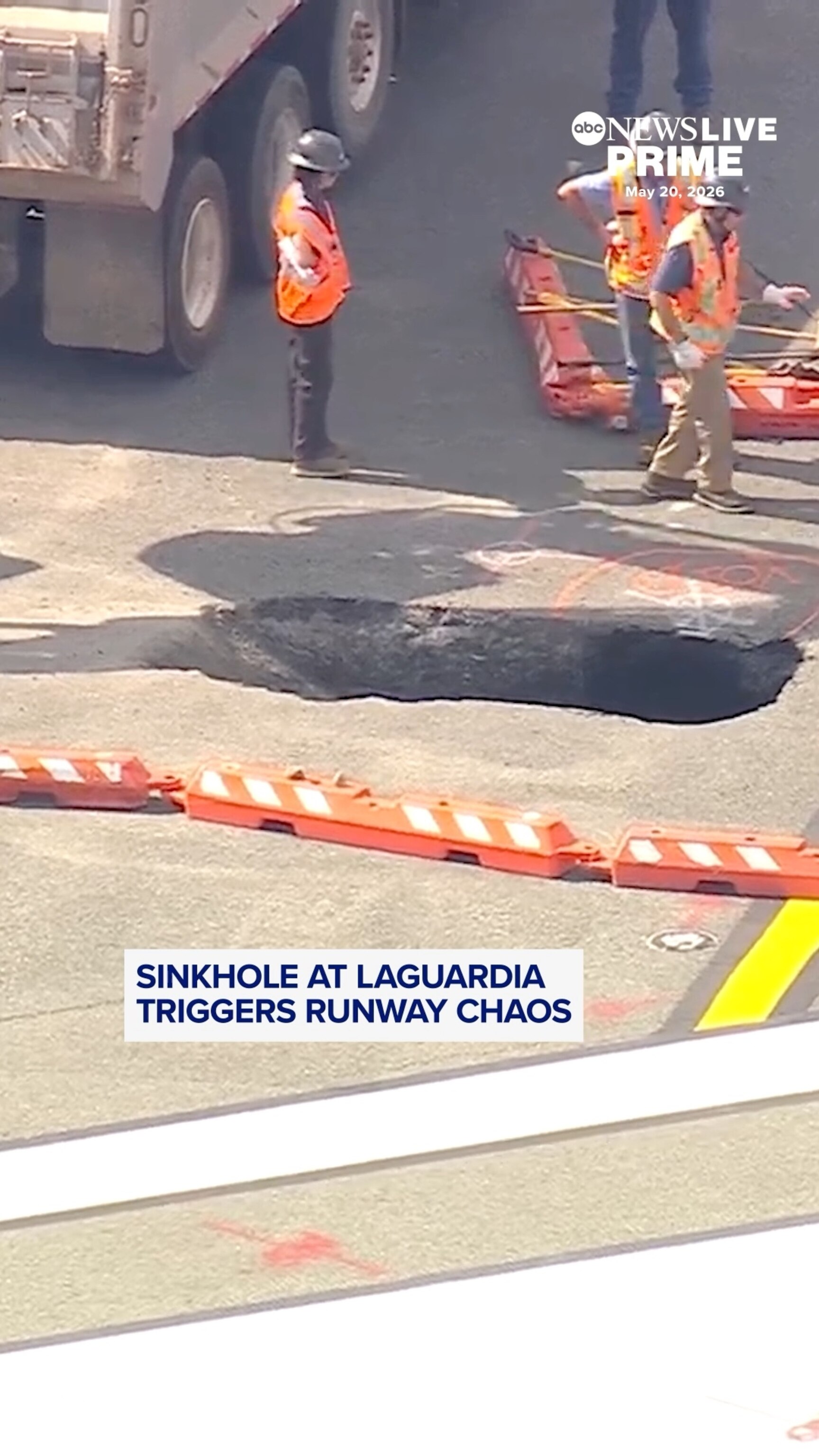 Video A sinkhole has shut down one of the runways at LaGuardia