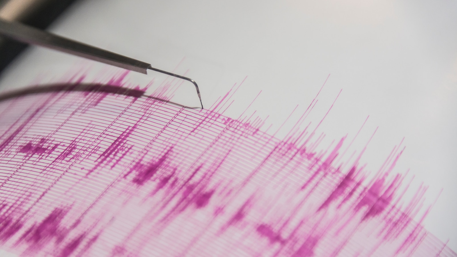 2.7 earthquake rattles New York City metro area 2.7 earthquake rattles New York City metro area