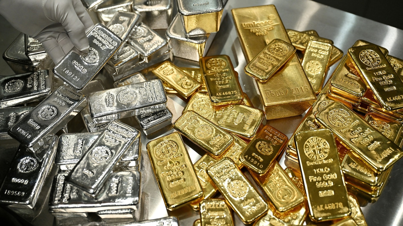 What's driving the rollercoaster in gold and silver prices?