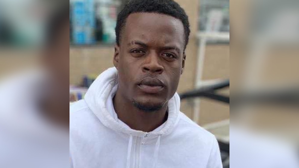 NextImg:Man speaks out after arrest by Alabama police officer goes viral: 'I am really traumatized'