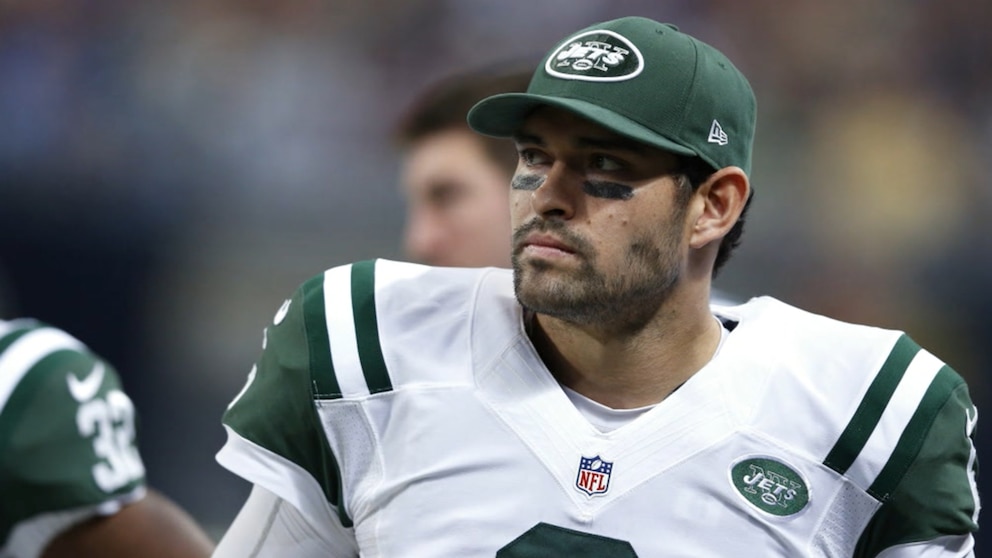 Ex-NFL quarterback Mark Sanchez arrested after stabbing incident