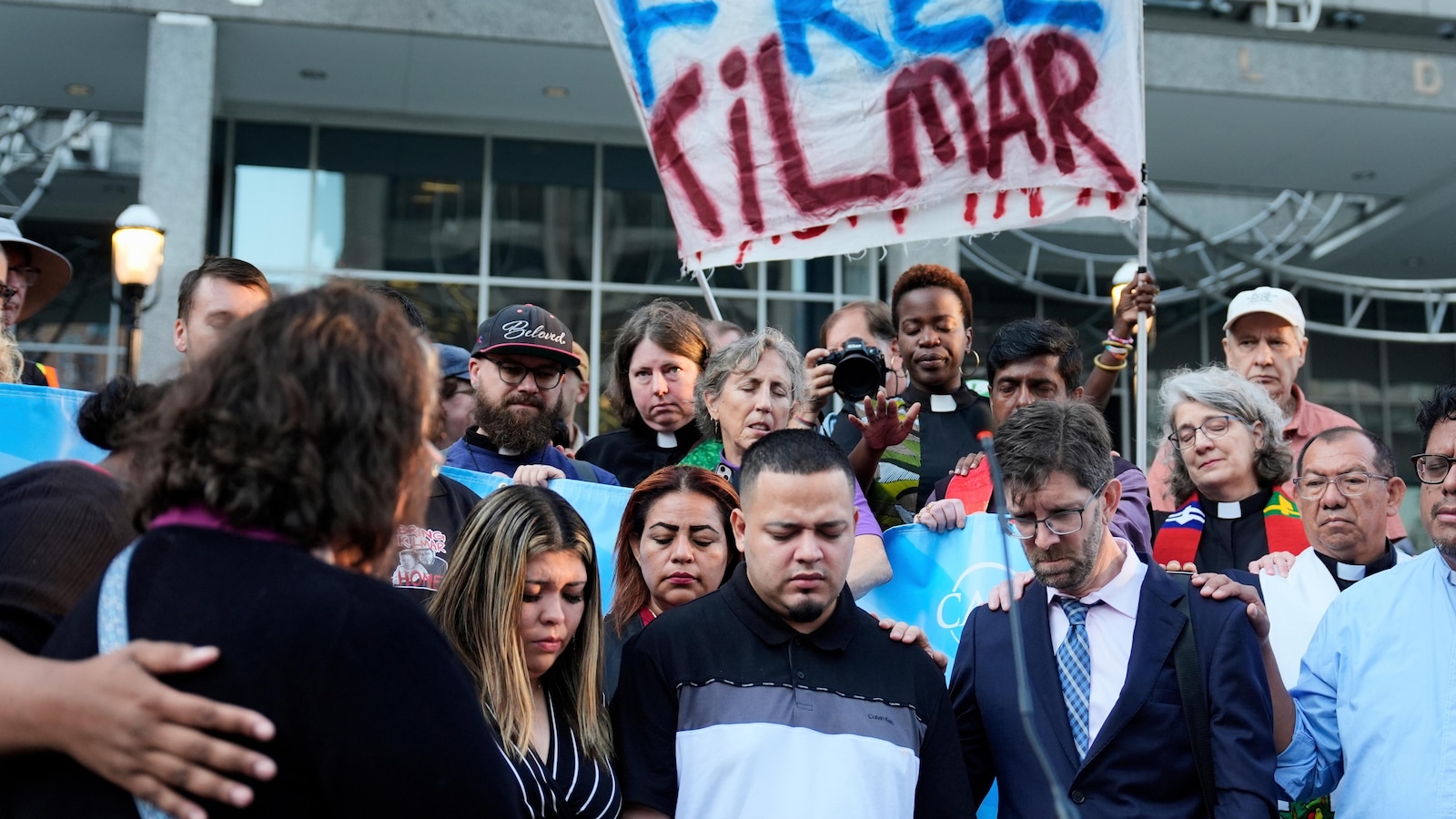 Judge to rule on whether to release Kilmar Abrego Garcia from immigration custody