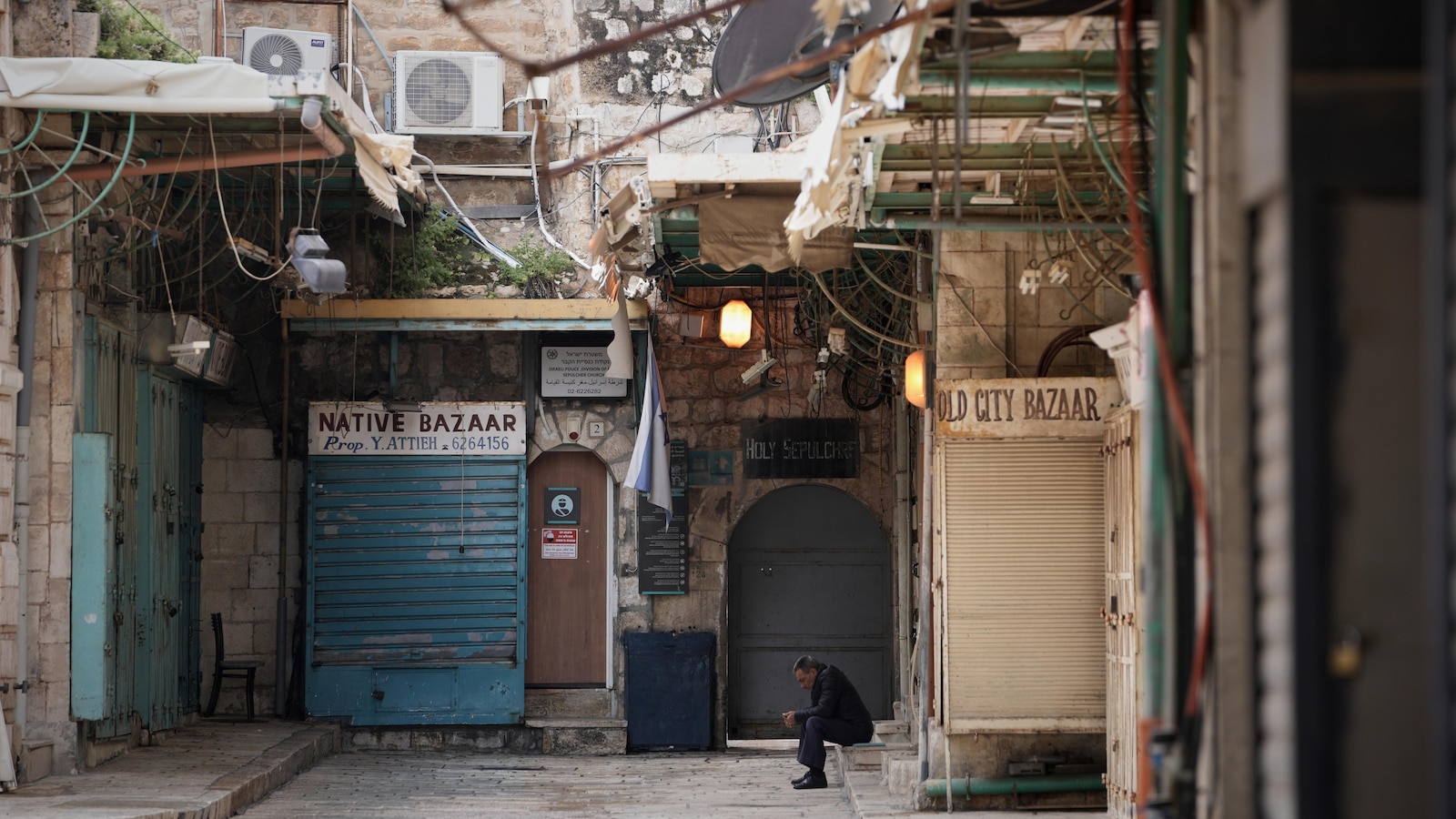 Основните свети места на Йерусалим са затворени и настроението преди