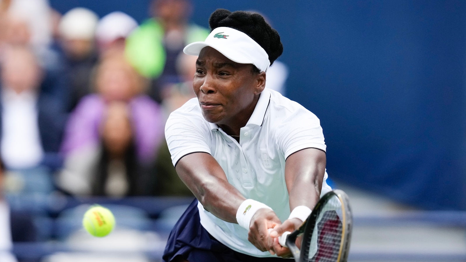 Rakhimova Outlasts Venus Williams in Toronto Opener