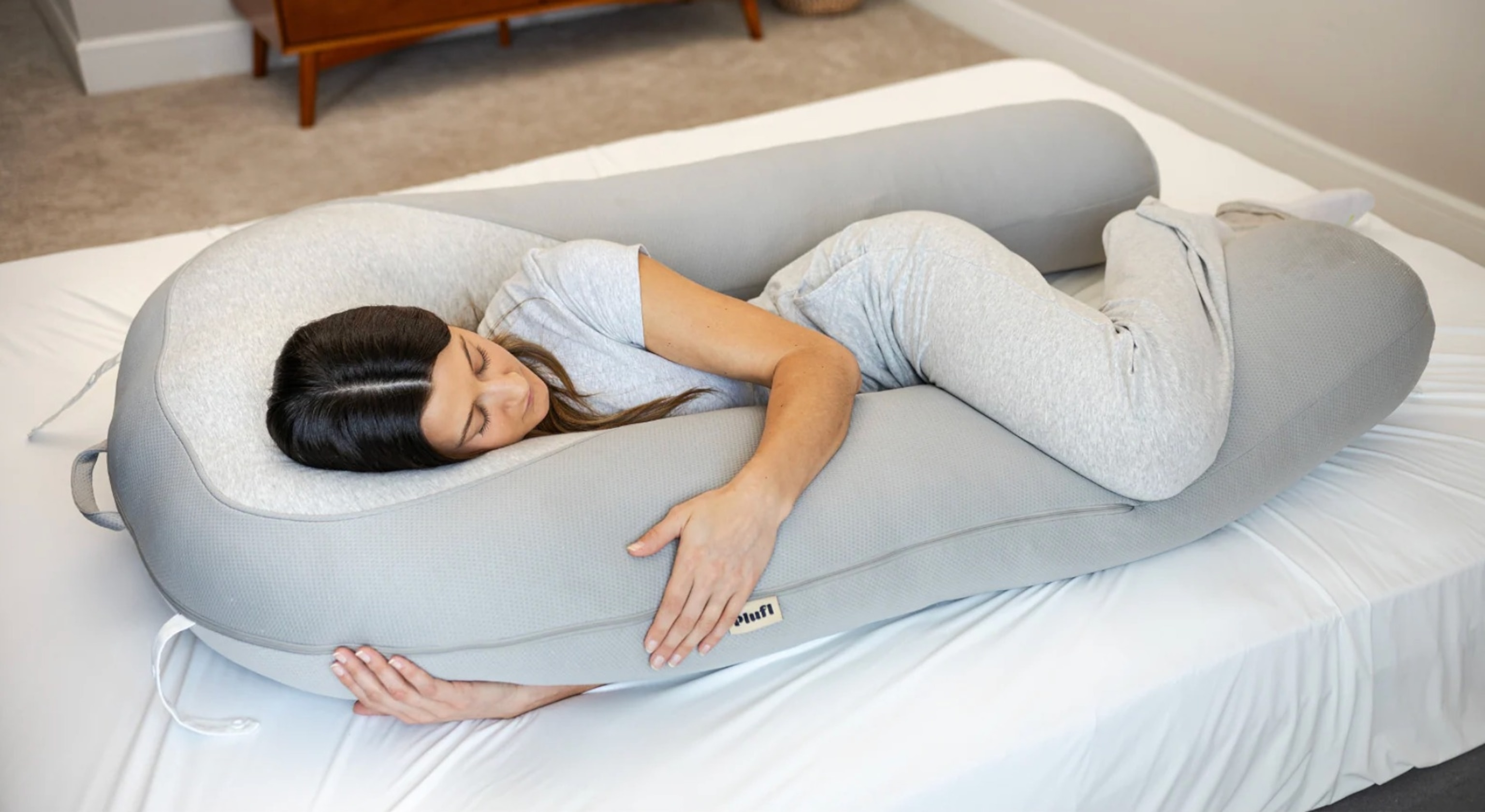 Plufl: Cooling Body Pillow and Blanket
