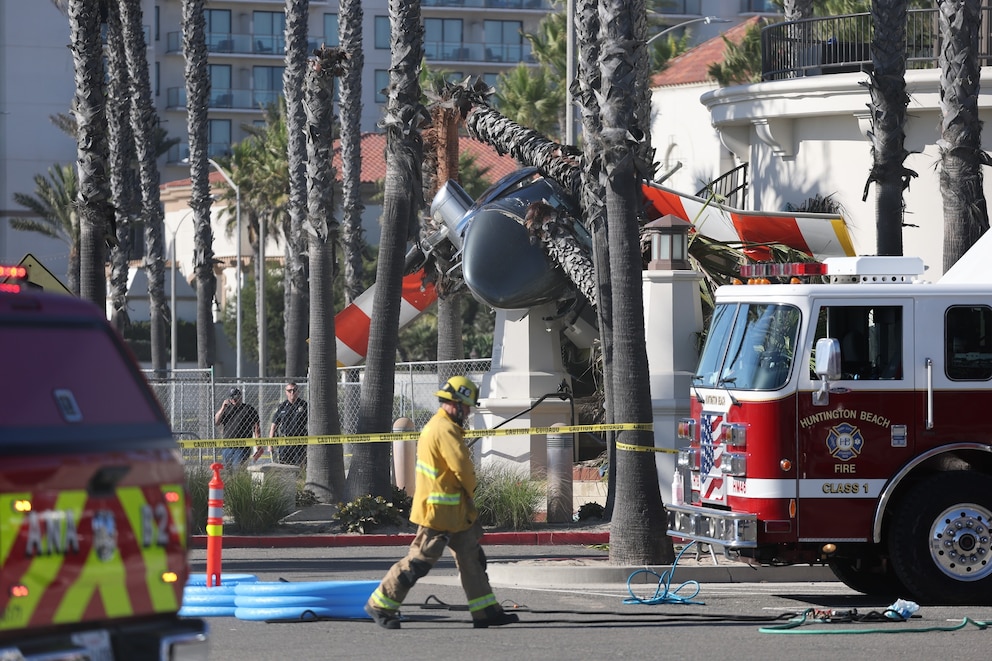 PHOTO: la-me-helicopter-crash