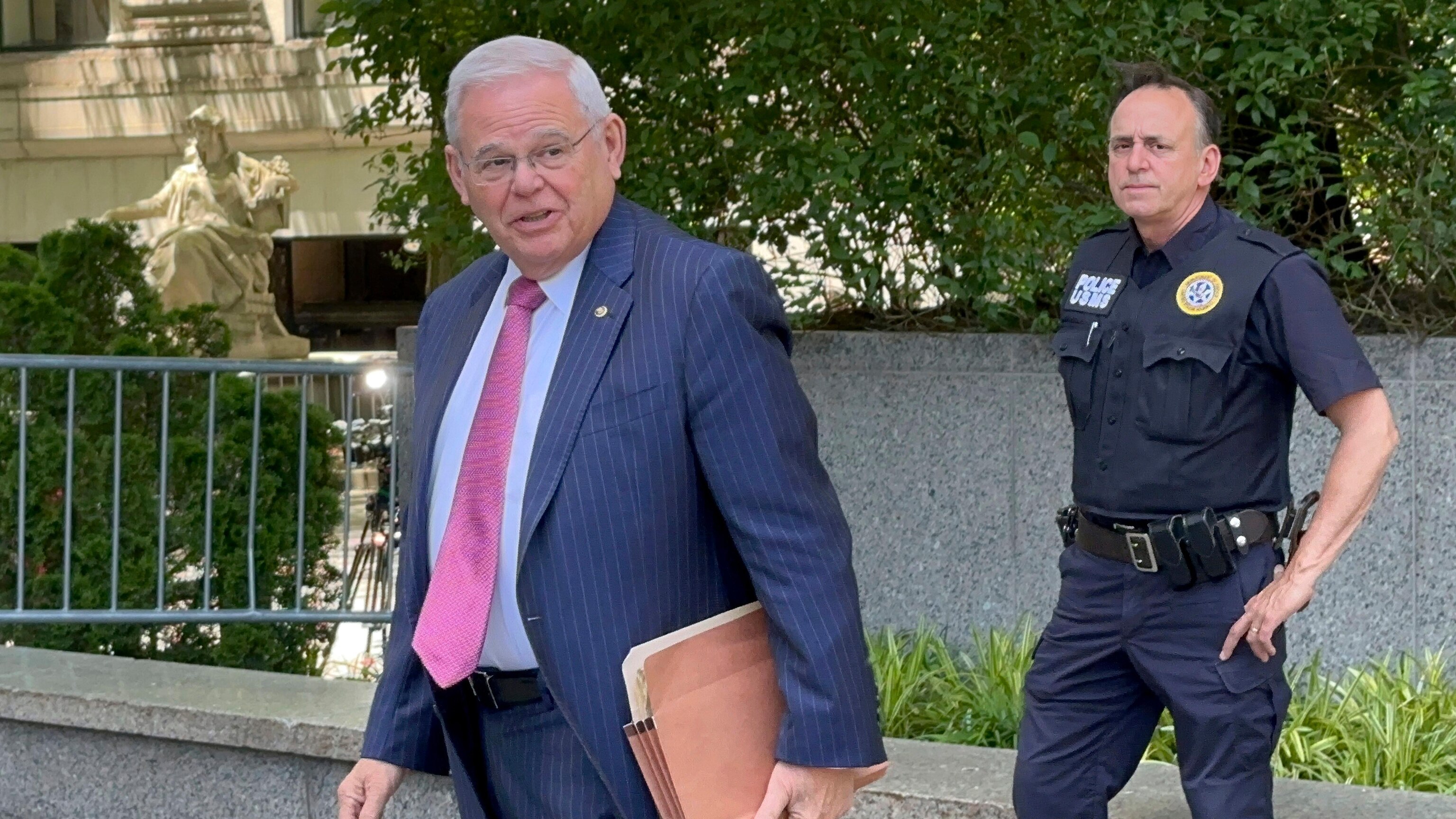Sen. Bob Menendez's wife is excused from court after cancer surgery - Vimarsana News