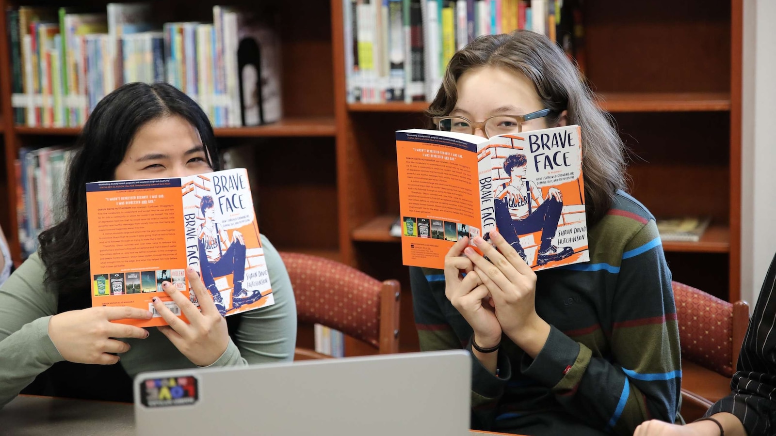 School culture wars push students to form banned book clubs, anti