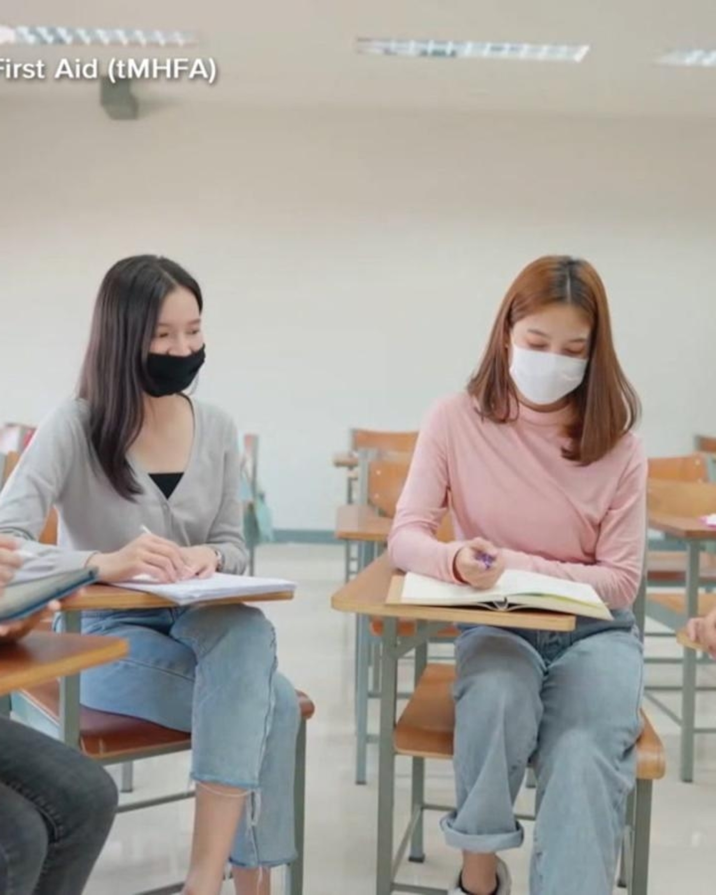 SAT MENTAL HEALTH PROGRAM 全13セ 2025-Childrens-MH-Awareness-