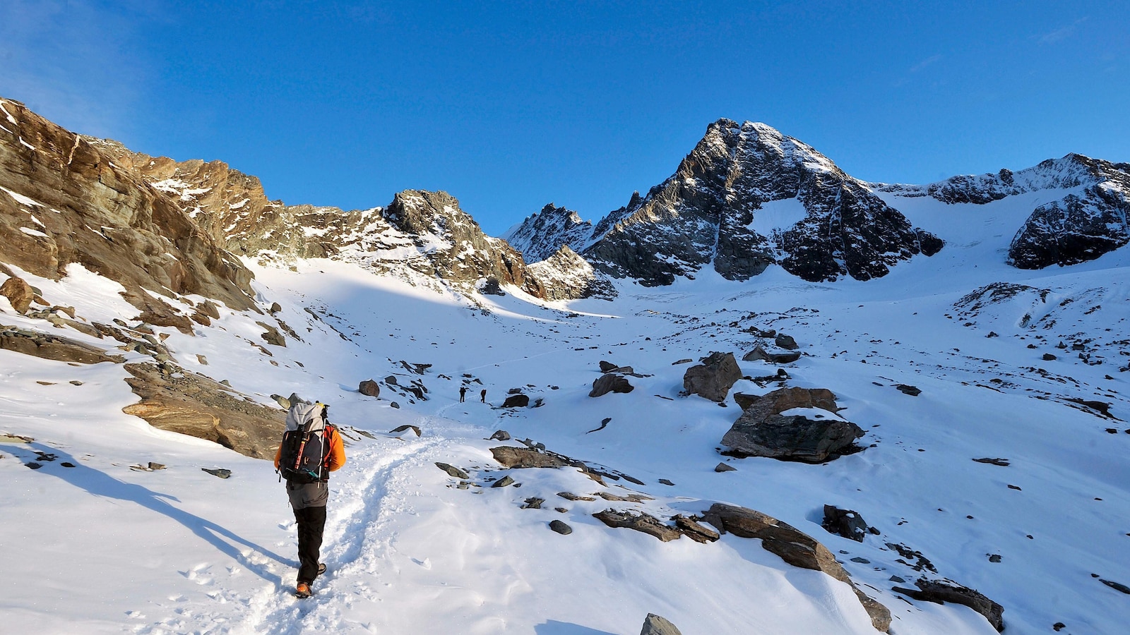 Een Oostenrijkse rechtbank heeft een man veroordeeld wiens vriendin stierf terwijl ze een berg beklommen