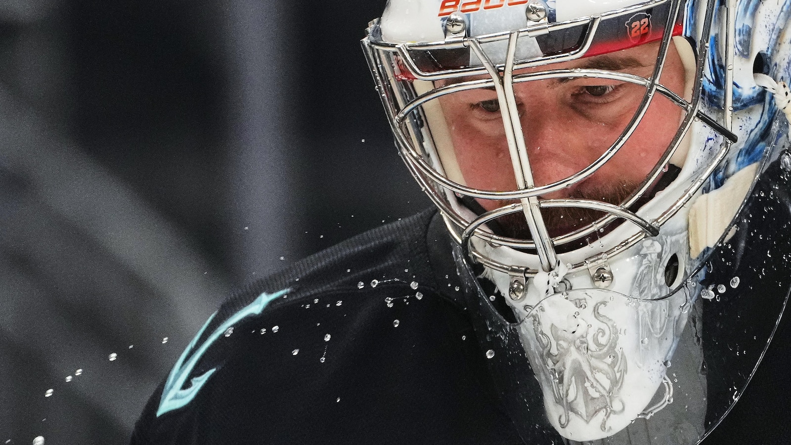 Grubauer stops all 19 shots in relief as the Kraken beat the Sharks 4-1