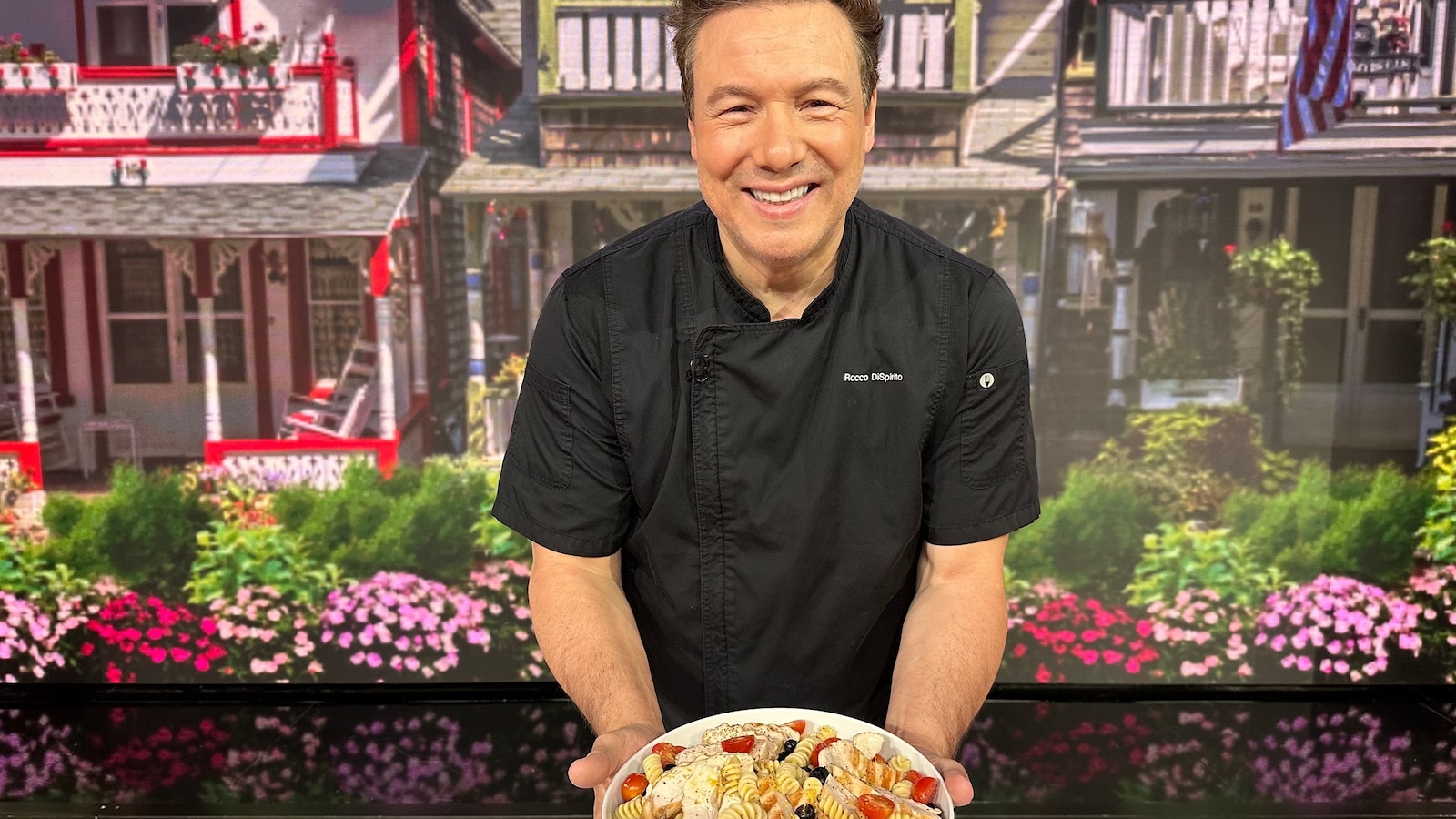 Chef Rocco DiSpirito's lemon herb ricotta pasta salad is summer on a ...