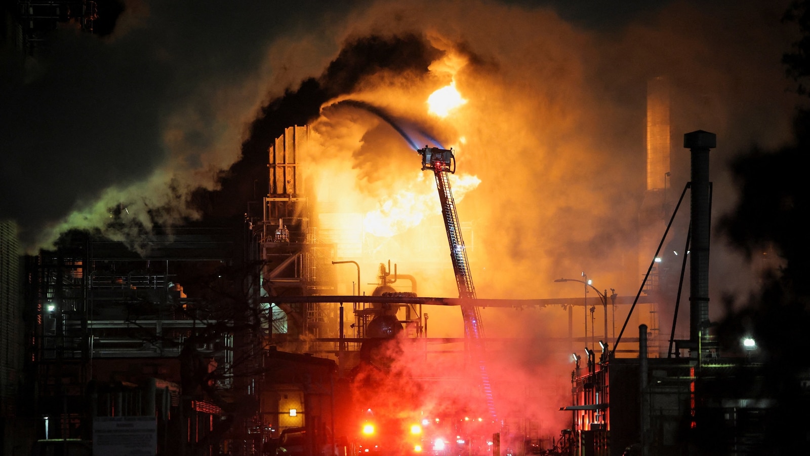 El Segundo Chevron Refinery Fire Contained; Investigation Underway After Massive Blaze