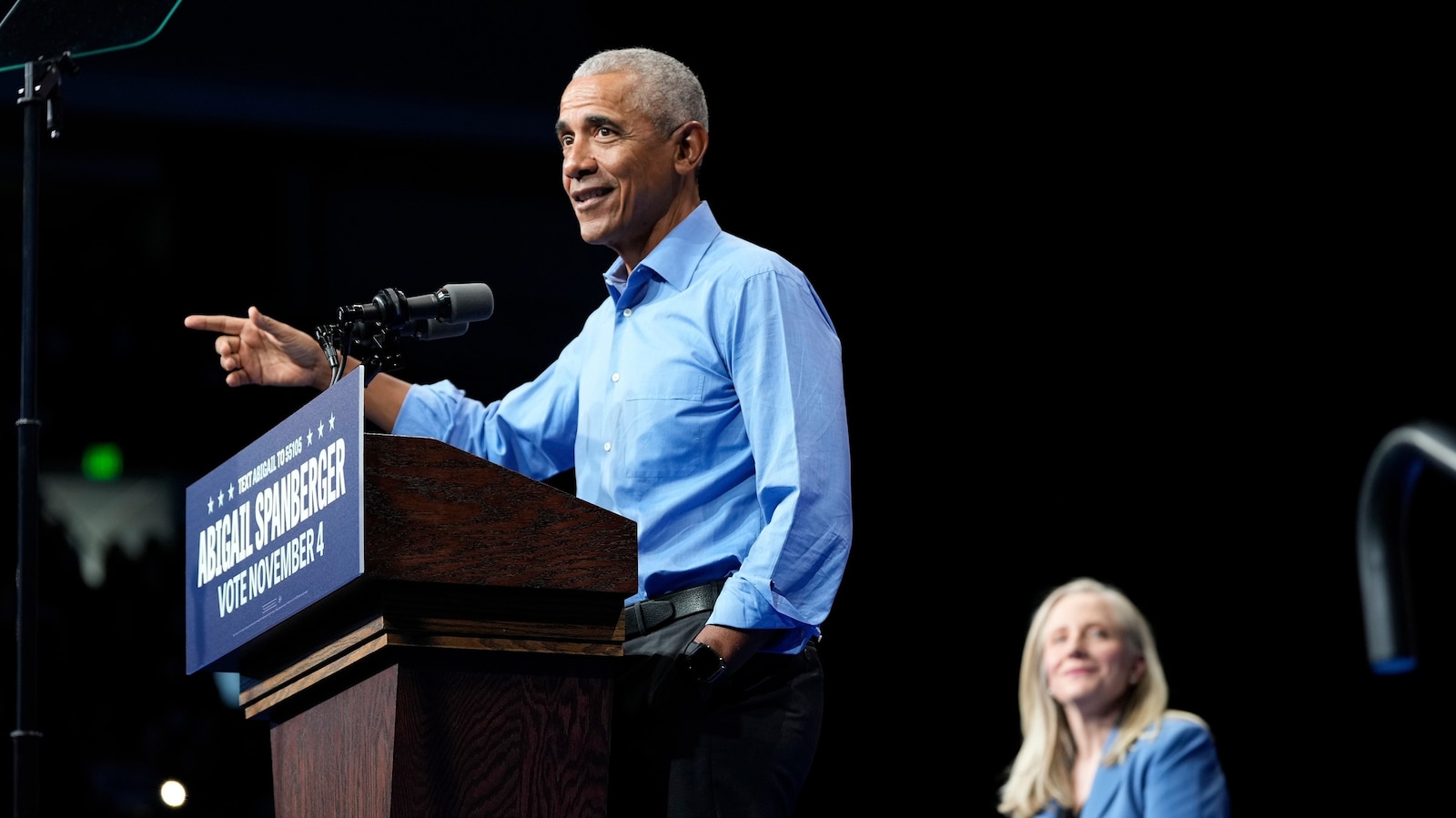Obama Campaigns for Democrats in Key 2025 State Elections