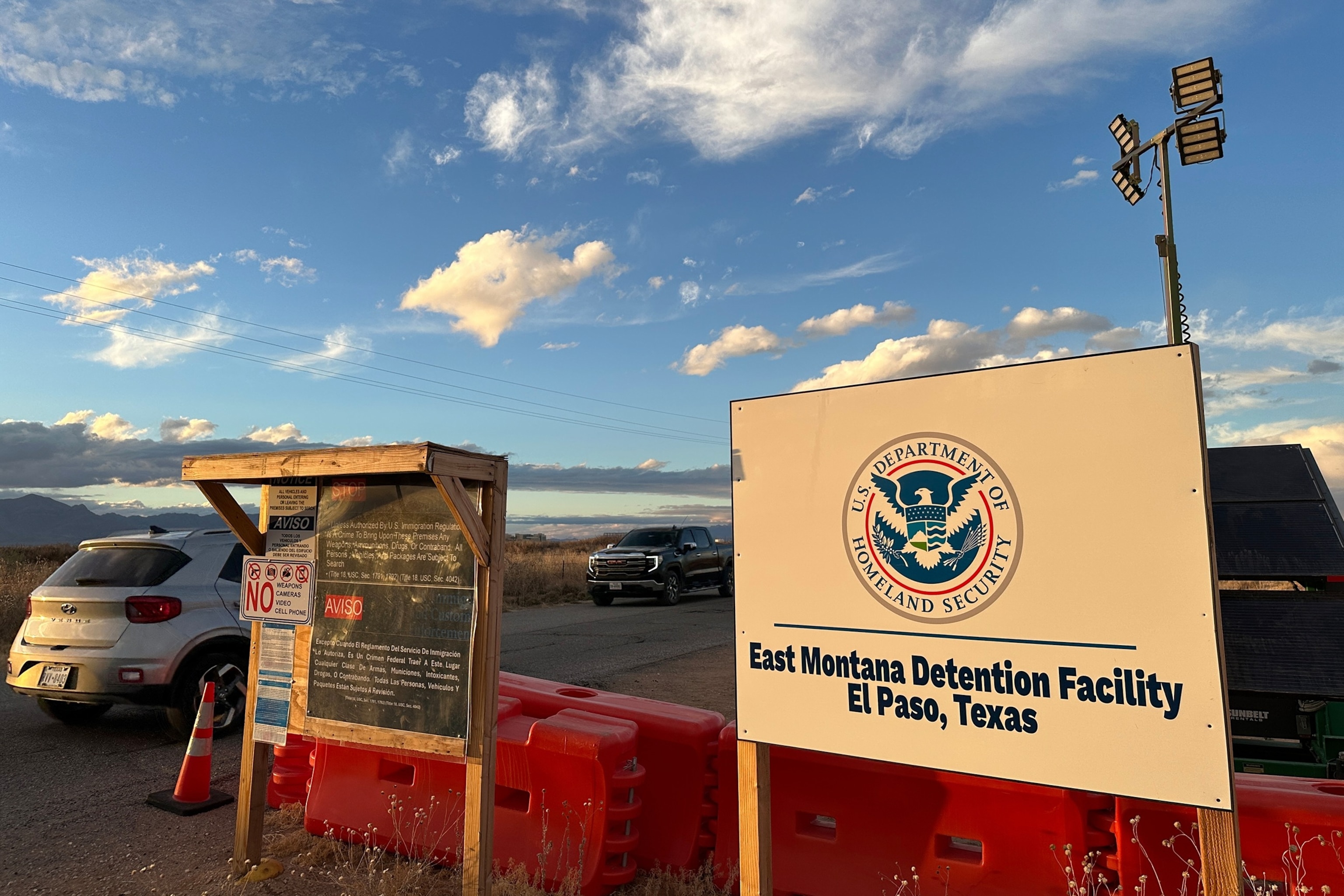 PHOTO: Immigration Detention Conditions