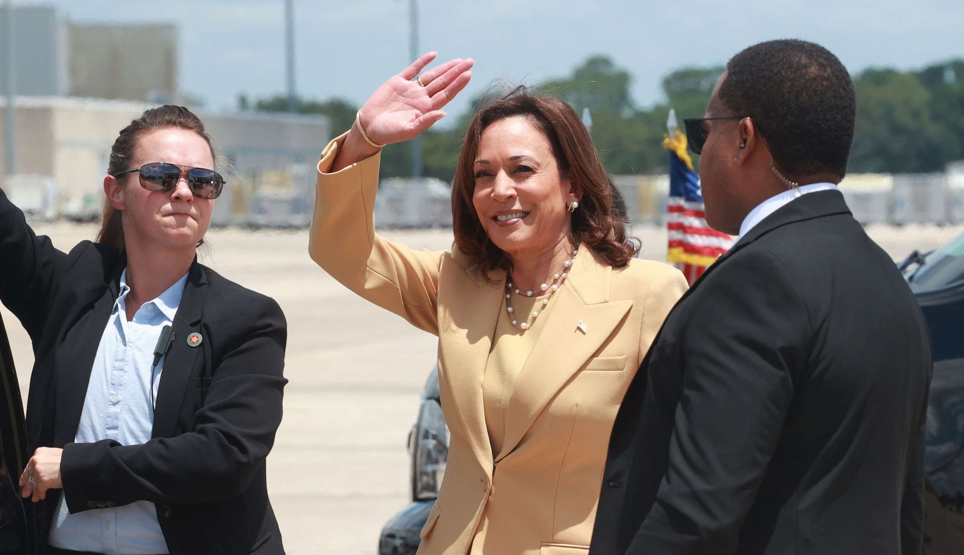 PHOTO: Vice President Kamala Harris arrives at Orlando International Airport ahead of attending the 20th Quadrennial Convention of the Women's Missionary Society of the African Methodist Episcopal (AME) Church, Aug. 1, 2023, in Orlando, Fla.