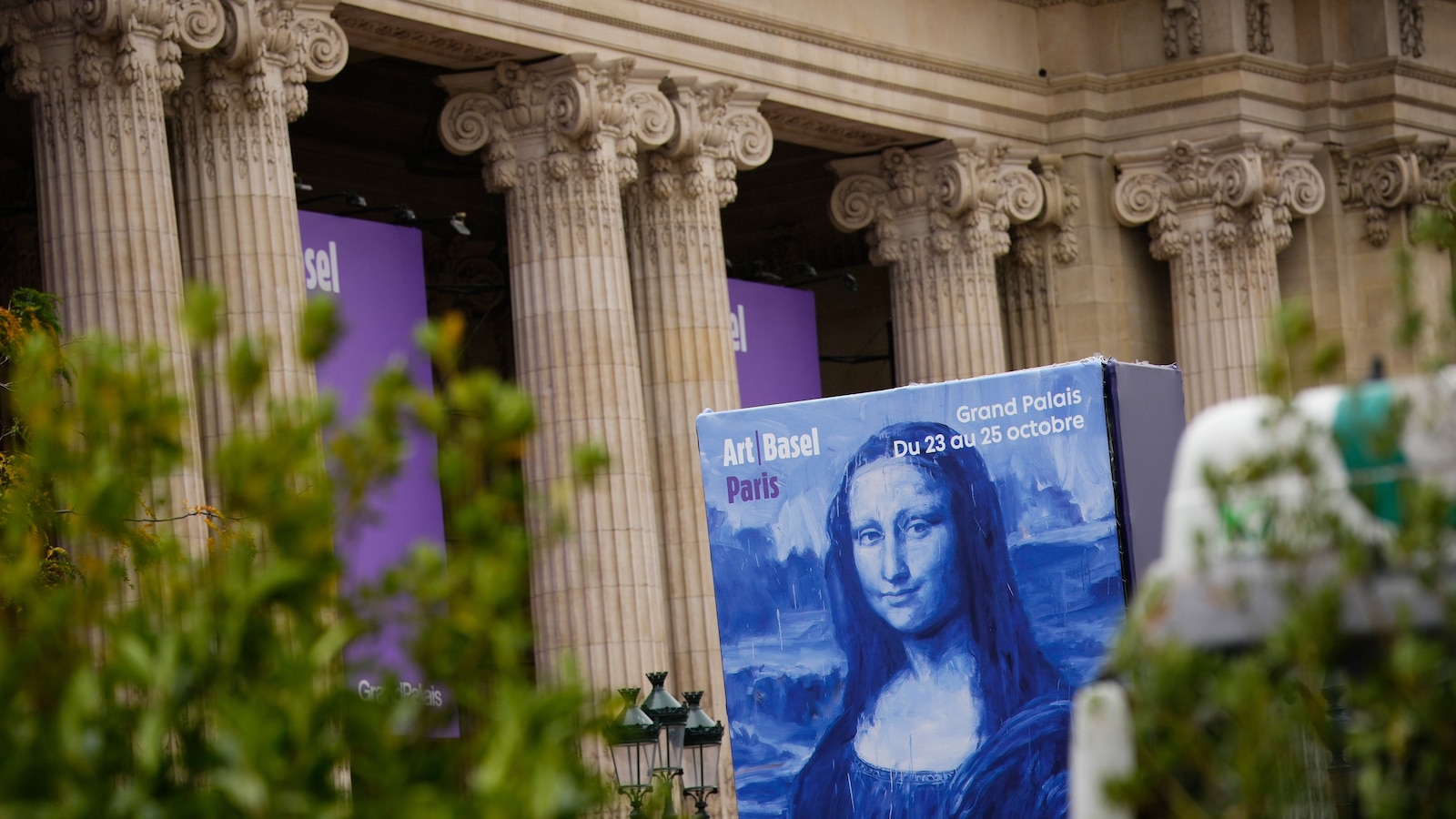 Paris shuts museums and police deploy in big numbers for new protests across France