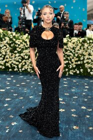 The Best Looks From The 2025 Met Gala Red Carpet KVNU News For The Best Looks From The 2025 Met Gala Red Carpet KVNU News For
