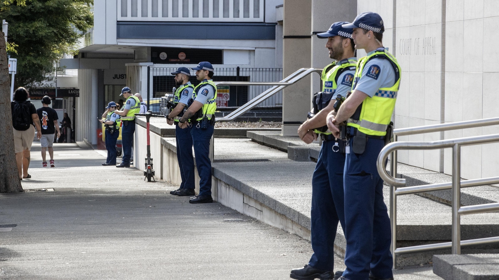 Стрелецът от джамията искаше онлайн слава. Приглушено съдебно заседание показва как Нова Зеландия се е опитала да ограничи това
