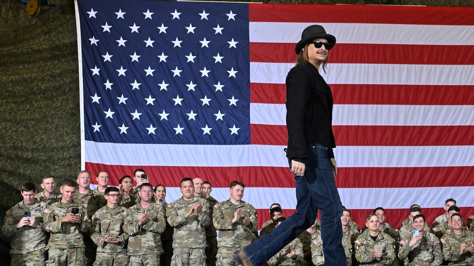 Kid Rock flies in Army helicopter weeks after flights near his house drew scrutiny  abcnews.com