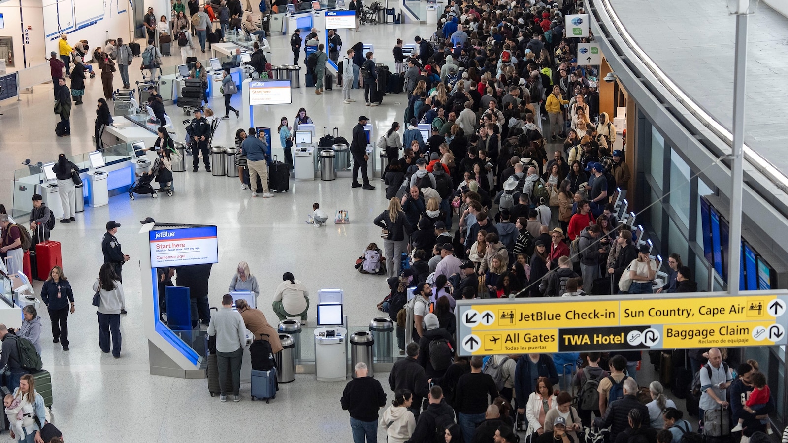 Transportation Secretary Duffy says ICE agents are trained and can assist TSA at airports