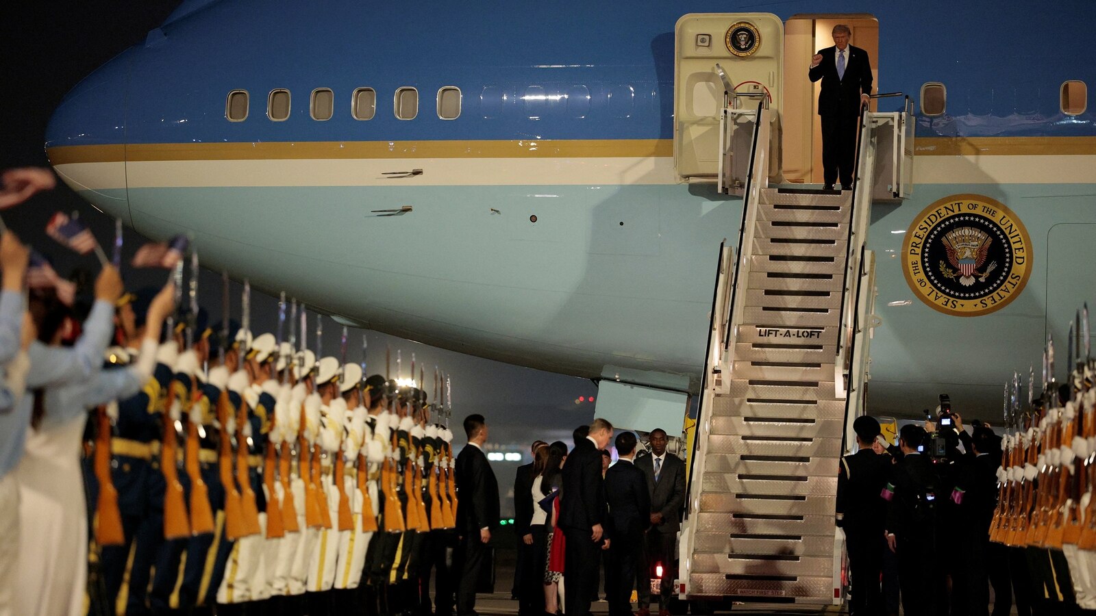 Trump arrives in Beijing for high-stakes summit with Xi