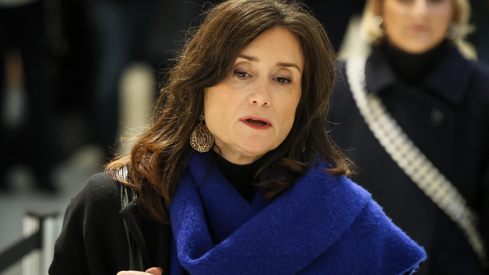 Френски депутат търси истината в процеса в Париж срещу бивш