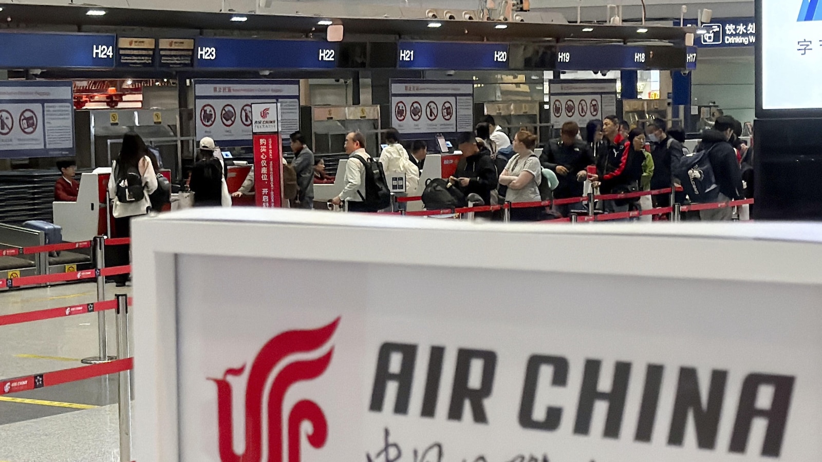 China resumes direct flights to North Korea after 6 years