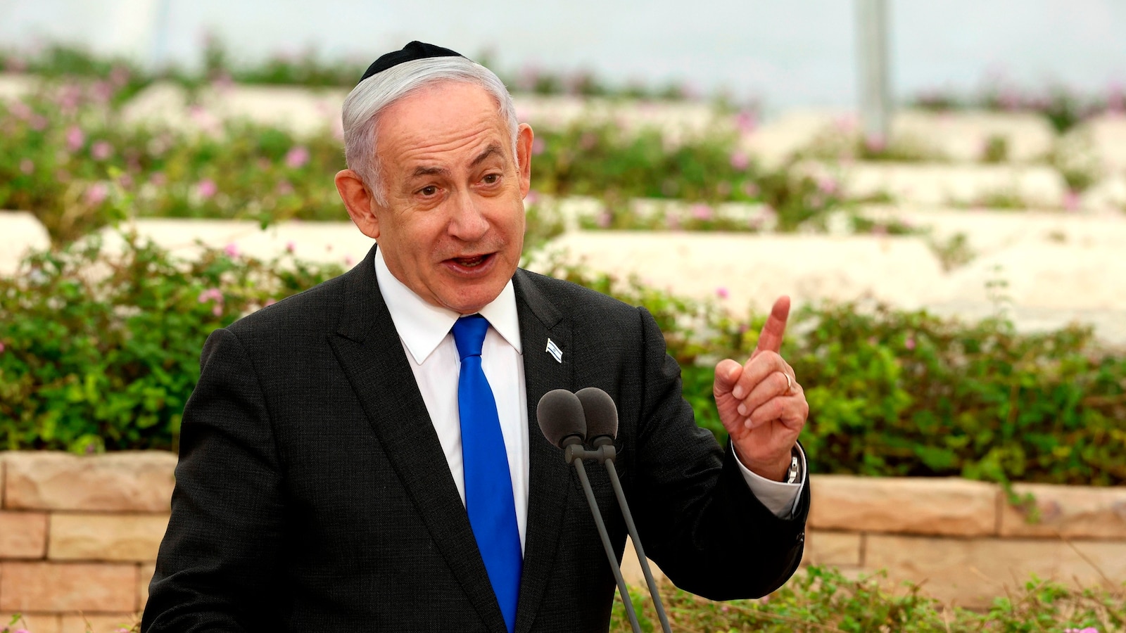 Netanyahu Requests Cancellation of Cross-Examination