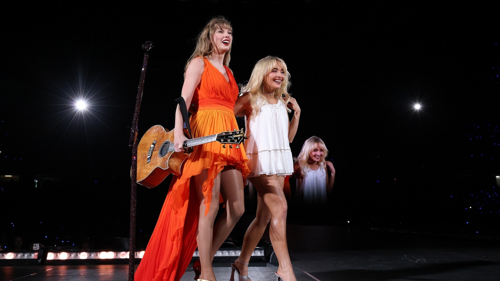 Sabrina Carpenter joins Taylor Swift on stage for an 'Espresso' mashup: '300 eraspressos later'