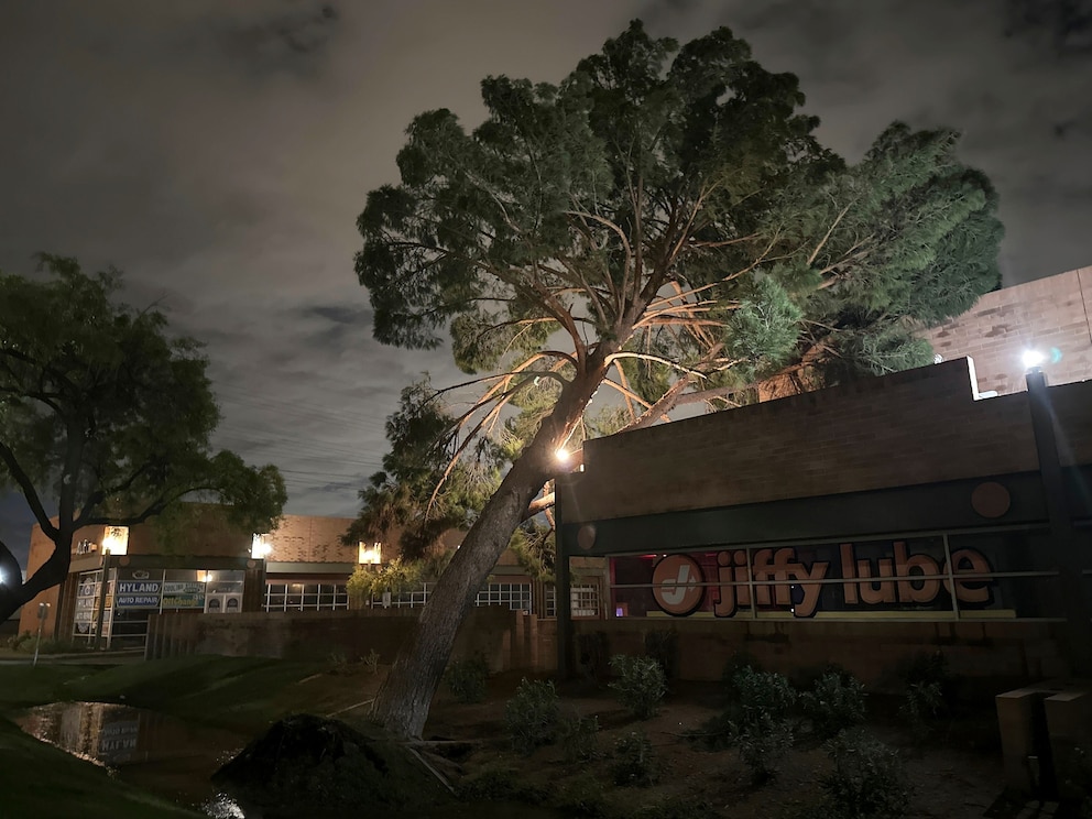 PHOTO: Extreme Weather Arizona