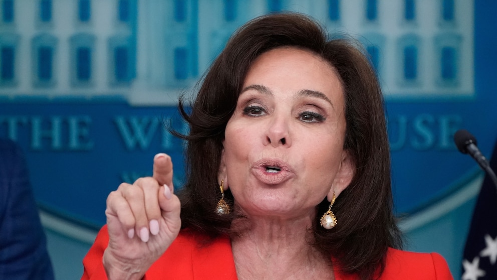 US Attorney Pirro tells prosecutors no felony charges for carrying  registered rifles, shotguns in DC - ABC News