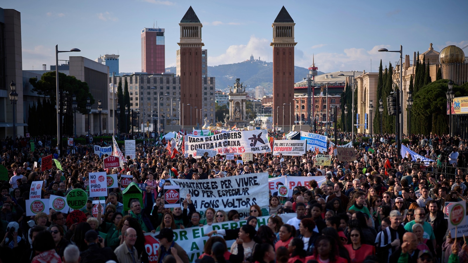 Spain approves a plan to ease its housing crisis