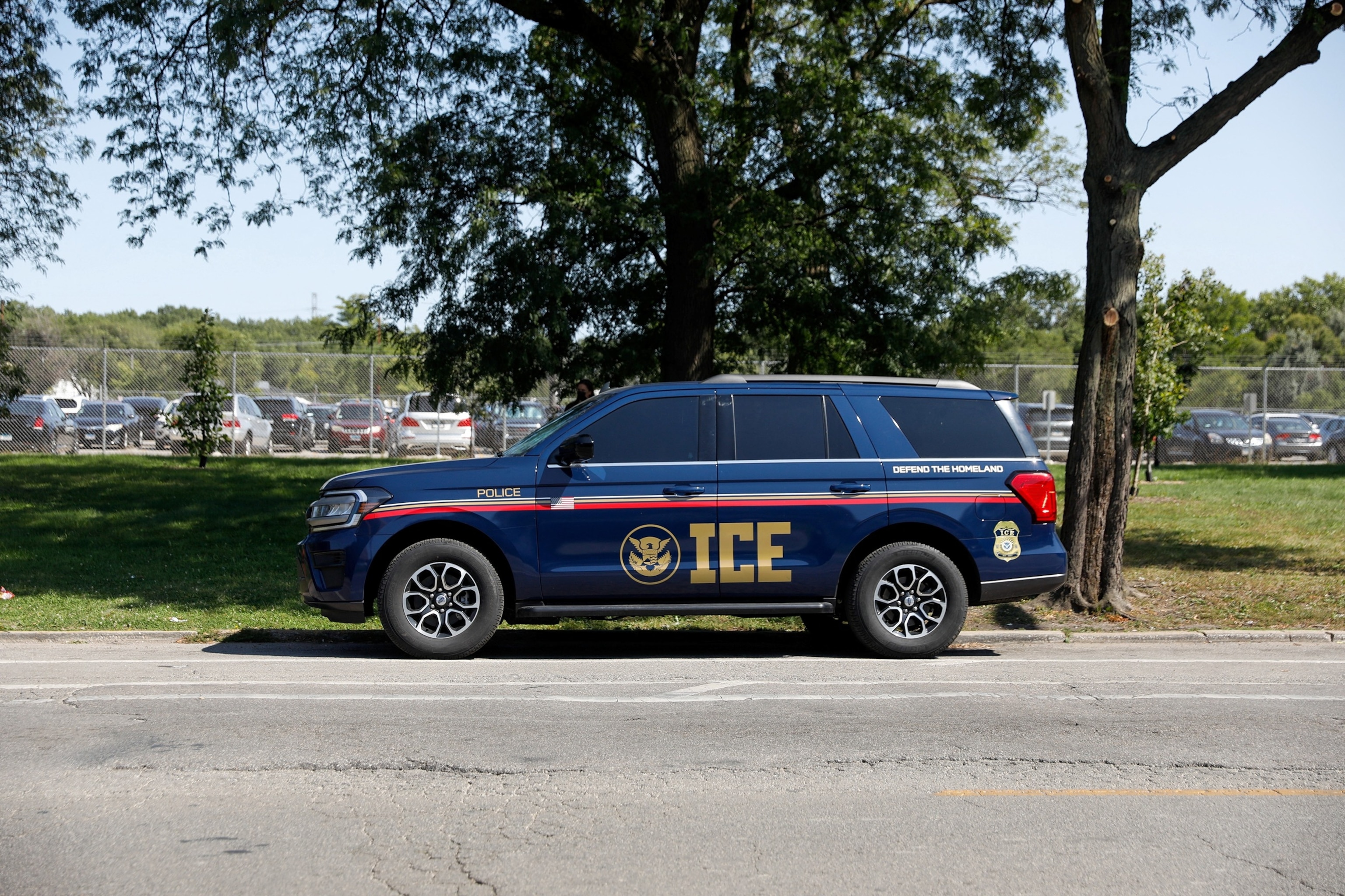 PHOTO: An Immigration and Customs Enforcement vehicle is parked outside the Cook County Courthouse in Chicago, September 8, 2025.
