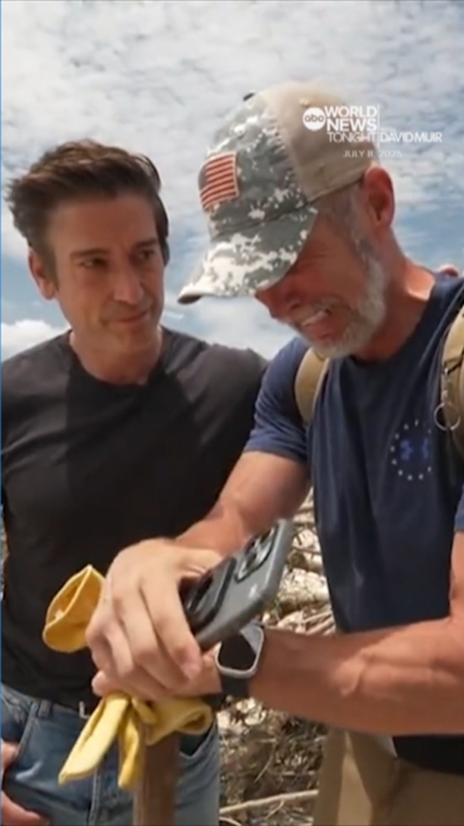 Video David Muir speaks with Texas son still searching for parents after flooding - ABC News
